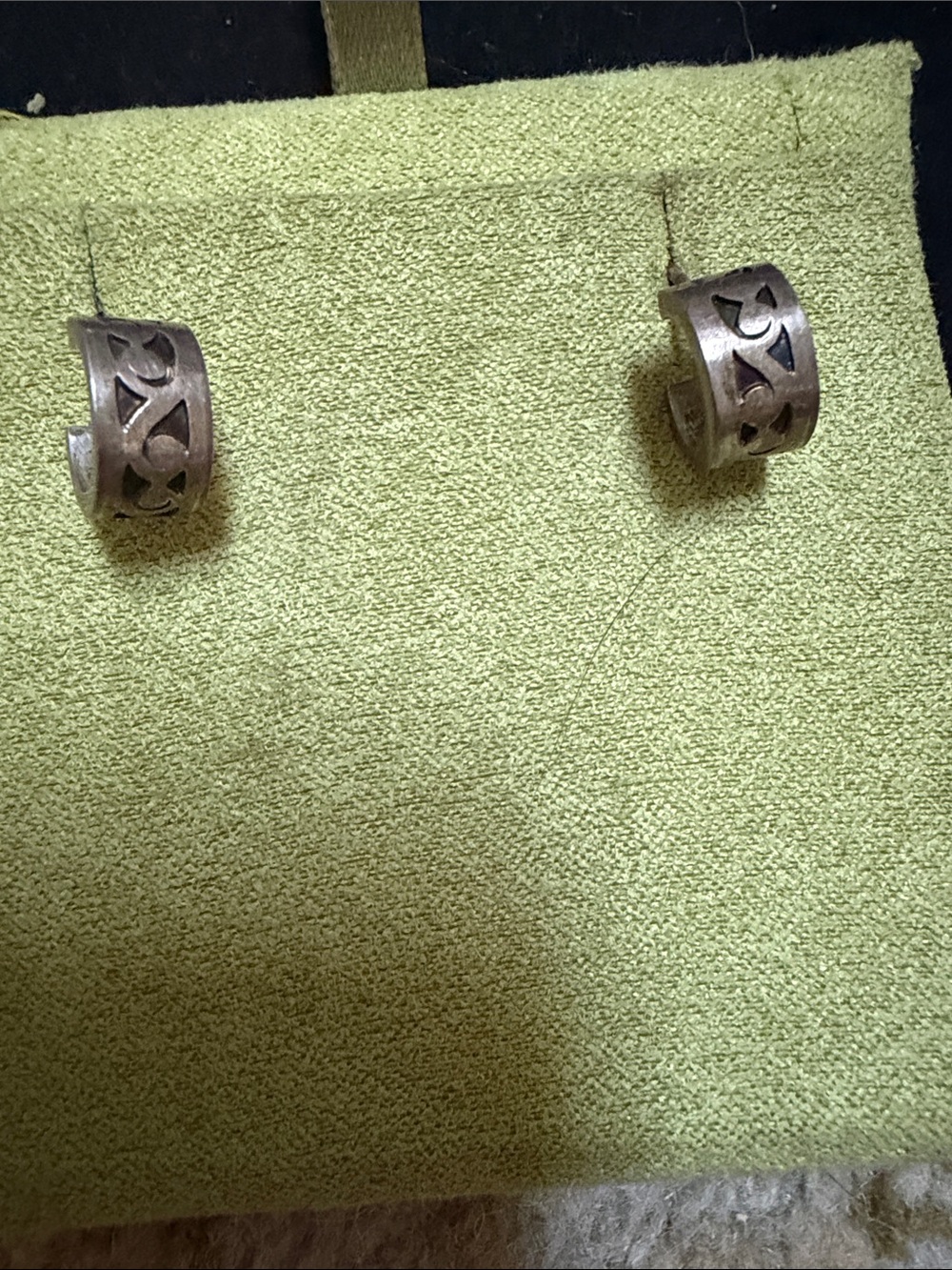 Vintage Lois Hill Silver-Tone Heart Cutout Huggie Hoop Earrings